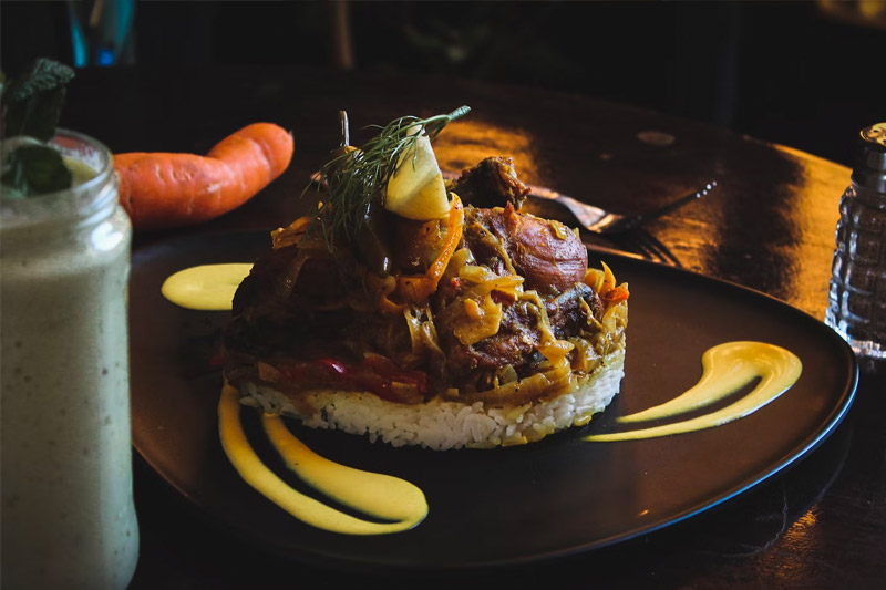 Top 5 Booming Industries in China - Food and Beverage