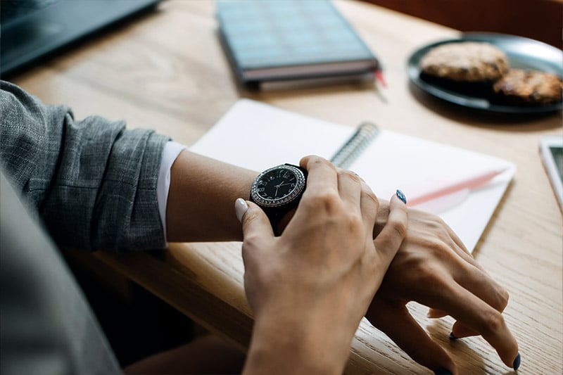 Business : Pourquoi la Ponctualité est Essentielle au Japon